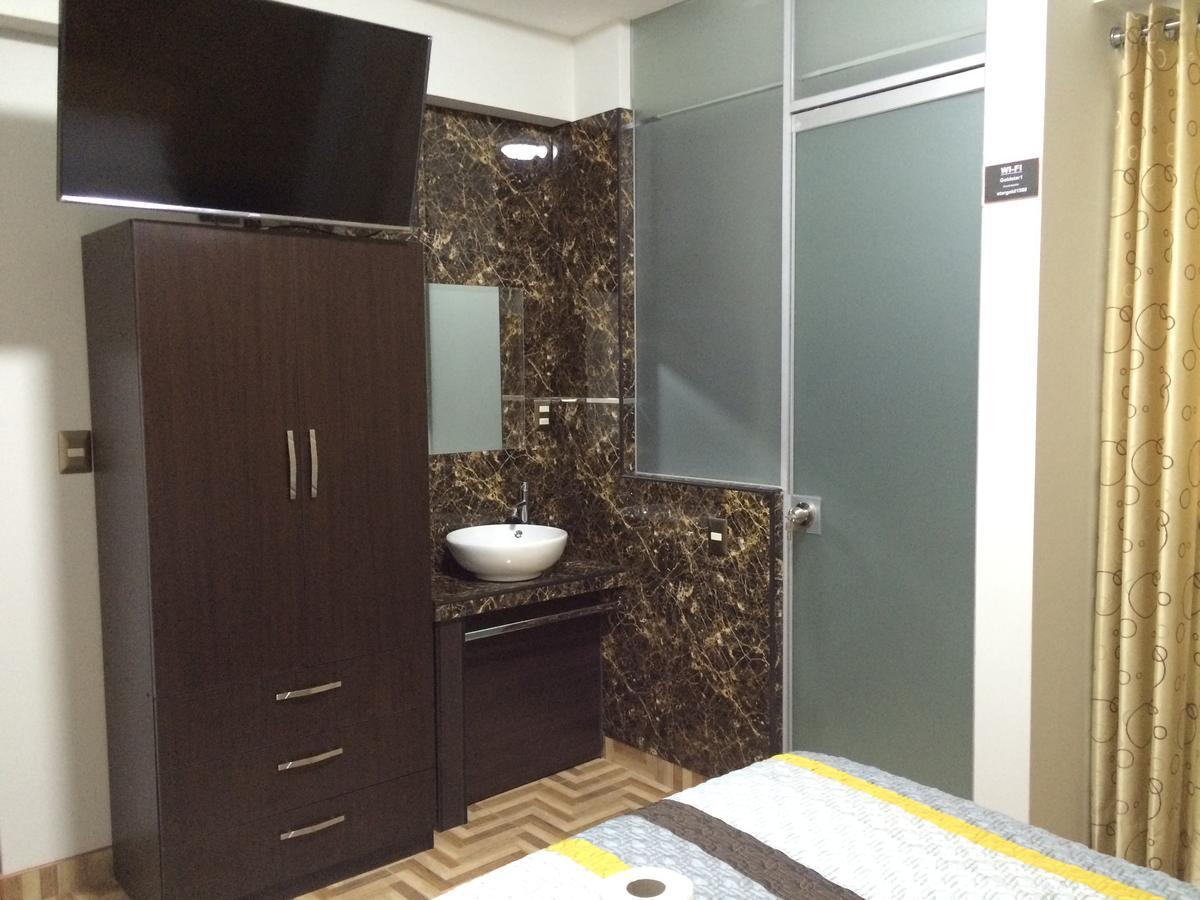 Hostal Gold Star Такна Экстерьер фото